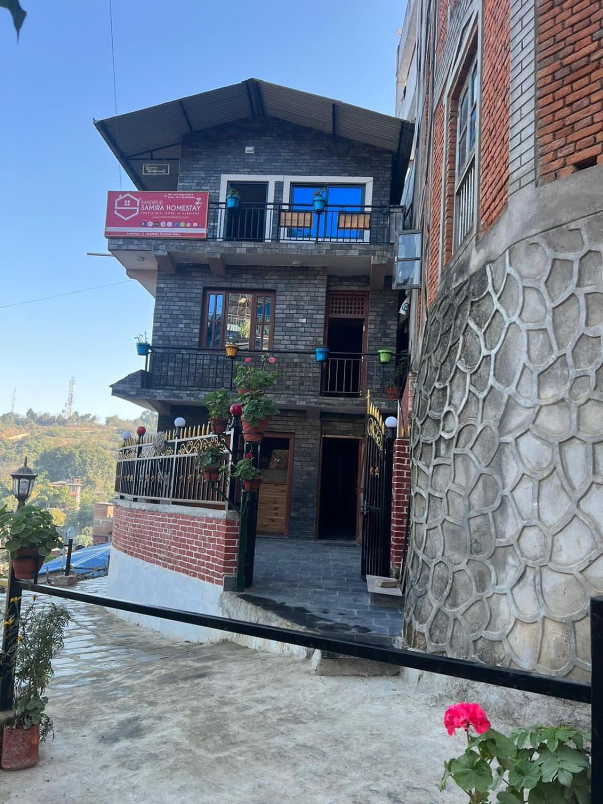 Bandipur Samira Homestay & Mountain View Restaurant Exterior photo
