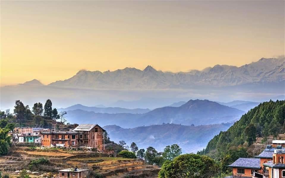 Bandipur Samira Homestay & Mountain View Restaurant Exterior photo